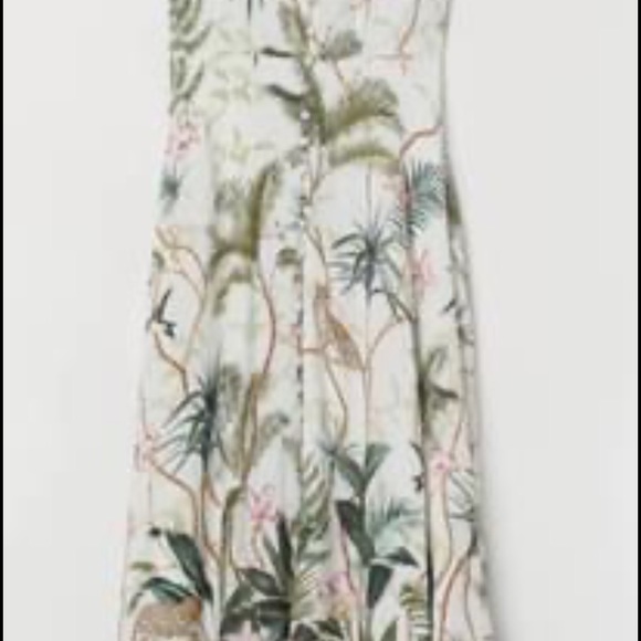 Crêpe dress from h&m - Picture 3 of 4